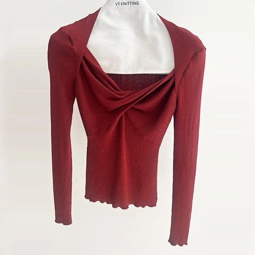 Designer lang topp for kvinner