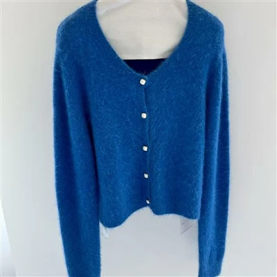 High end Women's Cashmere Blend -topper